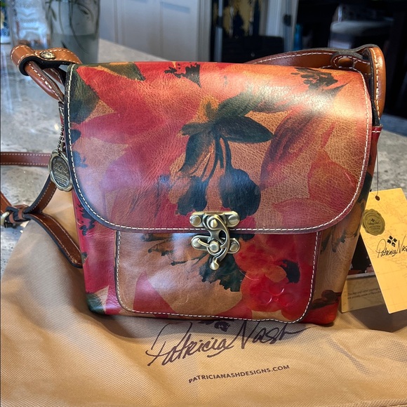 NWT Patricia Nash Leandra Leather Crossbody Bag in Spring Multi - Picture 8 of 13